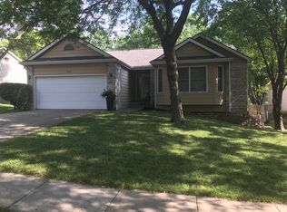 4620 Duxhall Dr, Lincoln, NE 68516