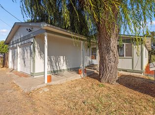 1255 Morningside Ln, Klamath Falls, OR 97603