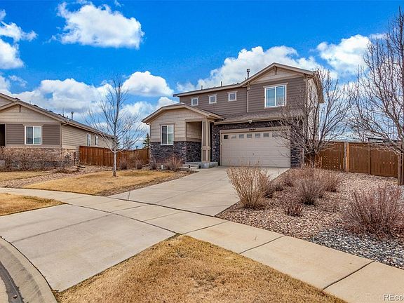 3rd image of 25664 E Byers Drive