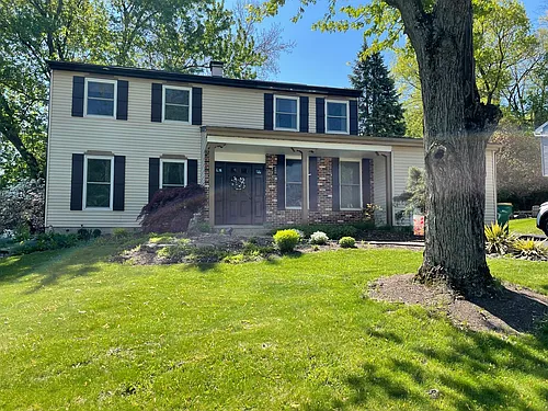 25 Matthew Dr Photo 1
