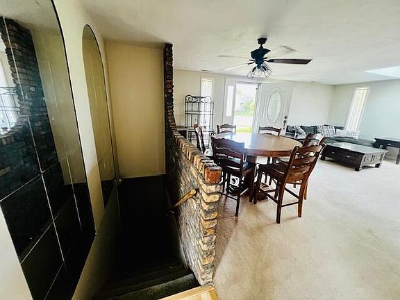 2nd image of 117 Washington Ave