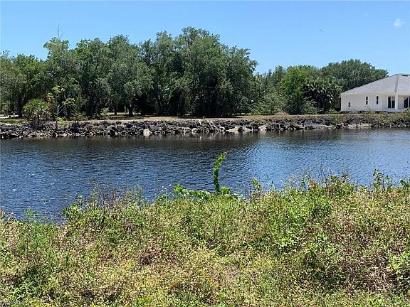 2nd image of 162 Windward Cay Lot 37
