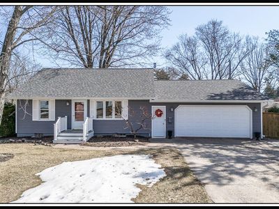 1406 Lawrence St, New London, WI, 54961