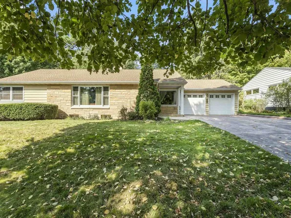 4130 Council Crest, Madison, WI 53711