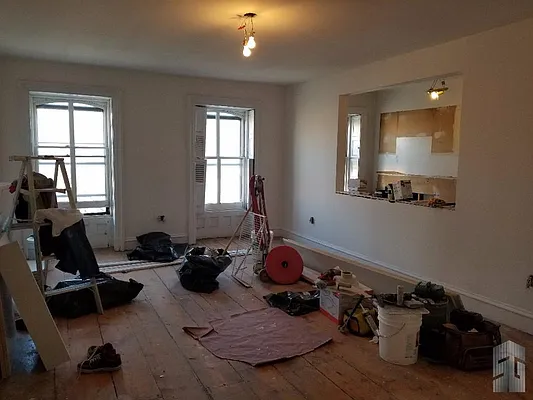 Rented by Skyline Group Real Estate | media 21