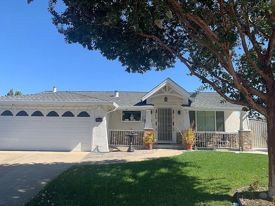 1st image of 34876 Winchester Pl