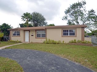 7581 Plantation Blvd, Hollywood, FL 33023