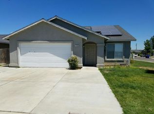 7664 Zora Ct, Winton, CA 95388