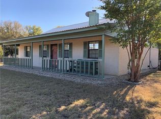 811 Oak Grove Loop, China Spring, TX 76633