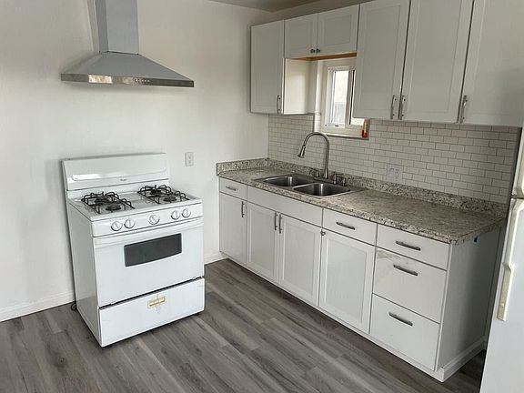 2nd image of 4126 Highland Ave