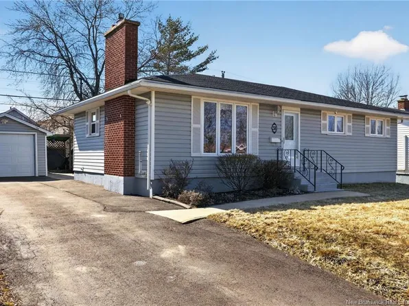 38 Miller Dr, Moncton, NB E1C 7T2