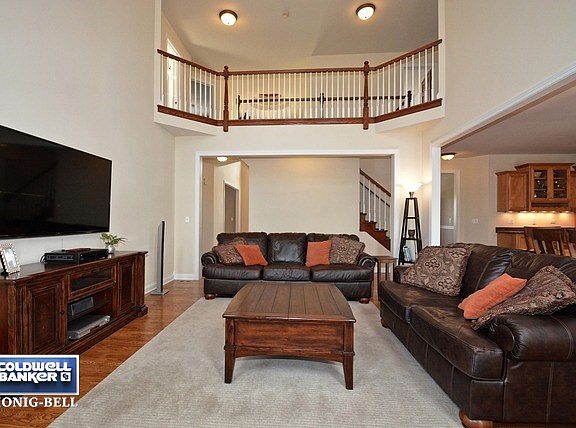 5th image of 25644 W Meadowland Cir