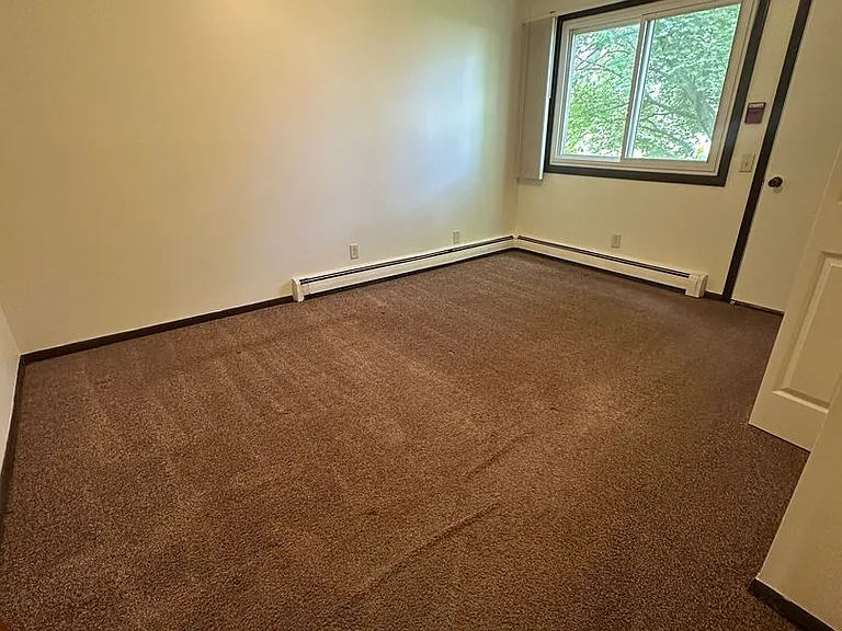375 Clark St #2 — Photo 3