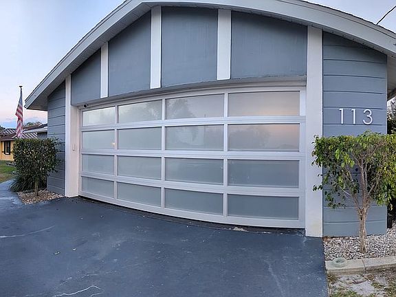 2nd image of 113 Murray Ct NW