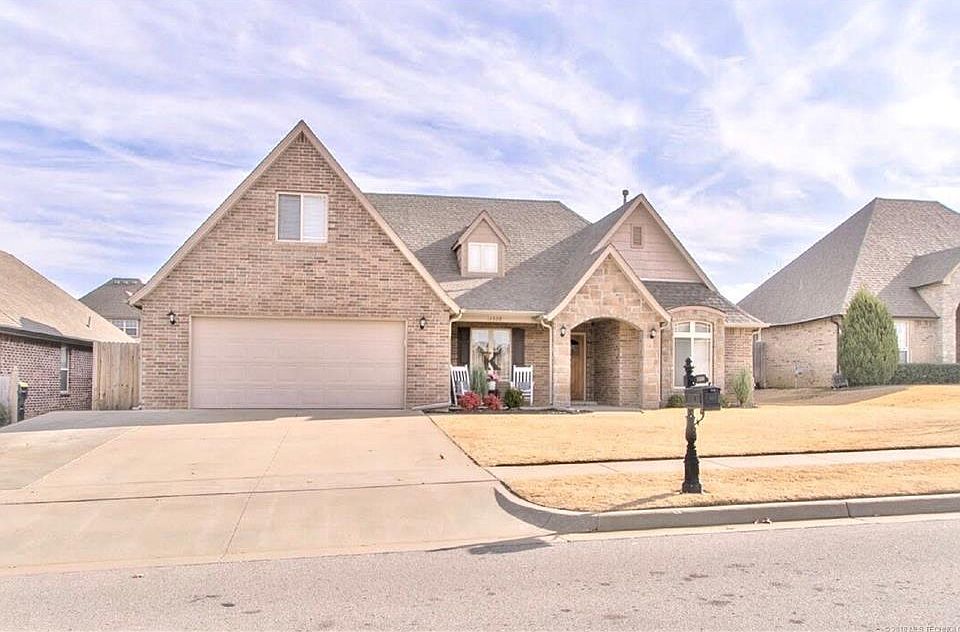 1st image of 14559 S Courtney Ln W