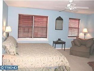 5th image of 884 Sabina Cir