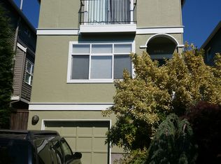 916 17th Ave, Seattle, WA 98122