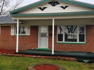 1168 Woodbourne St, Westland, MI 48186