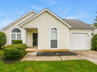 3044 Hawick Commons Dr, Concord, NC 28027