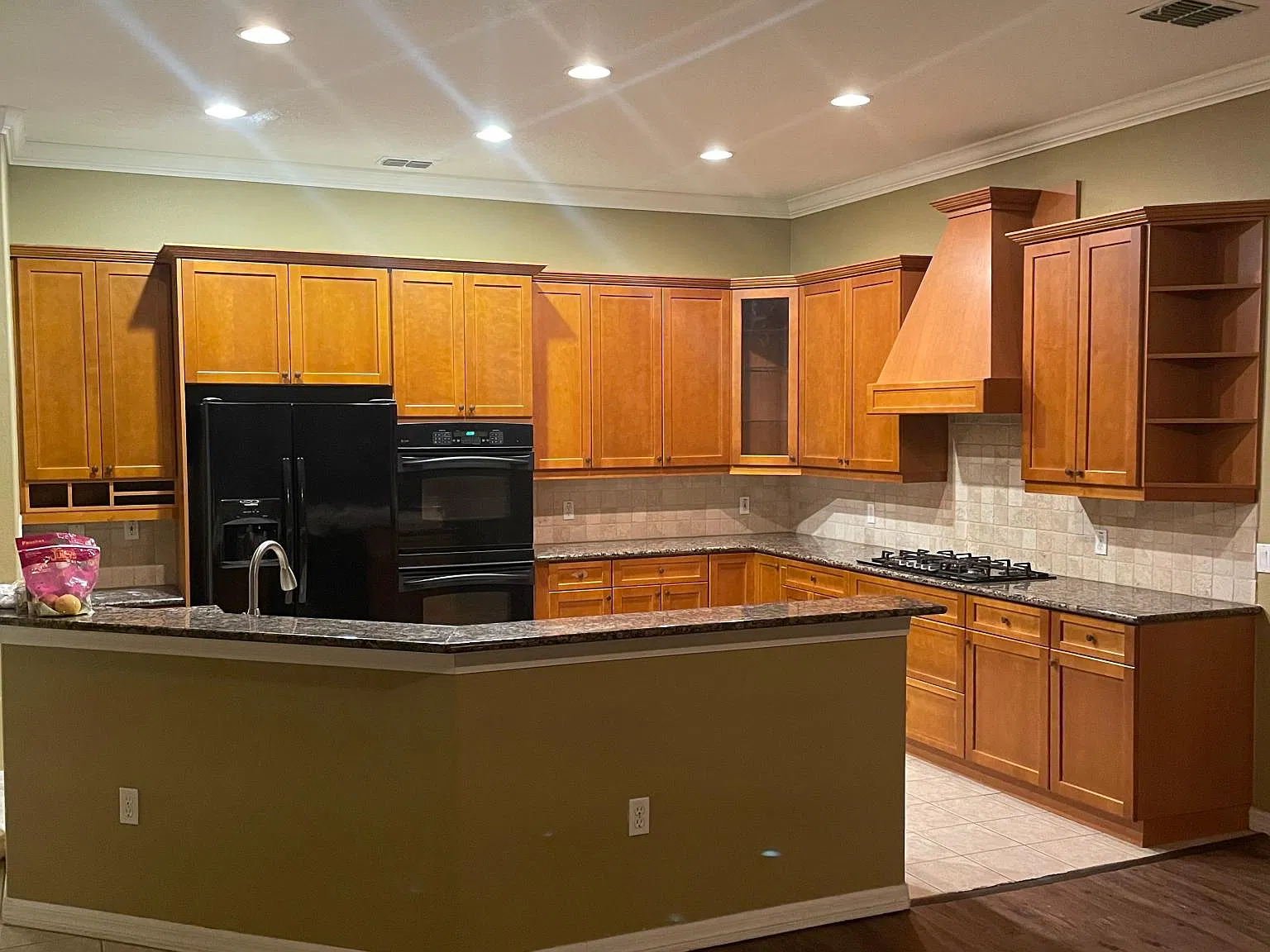 5 bed, 3457 sqft, $3,475 — Photo 4