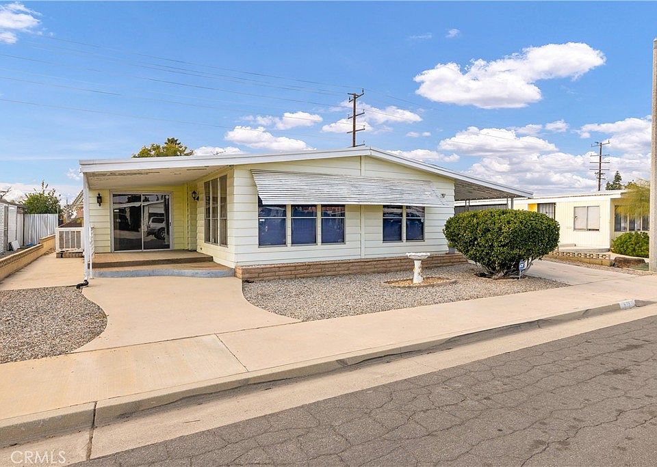 1st image of 575 Castille Dr