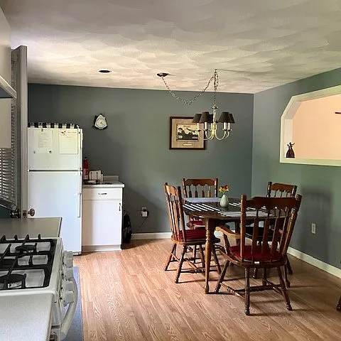 2 bed, 1.5 bath, 1560 sqft, $1,400 — Photo 3