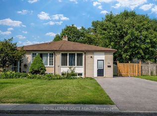 62 Billingsgate Cres #BASEMENT, Ajax, ON L1S2R9