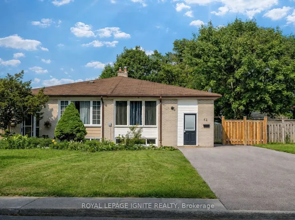 62 Billingsgate Cres #Basement, Ajax, ON L1S 2R9
