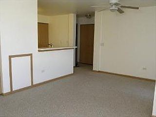 3rd image of 809 Silverstone Dr