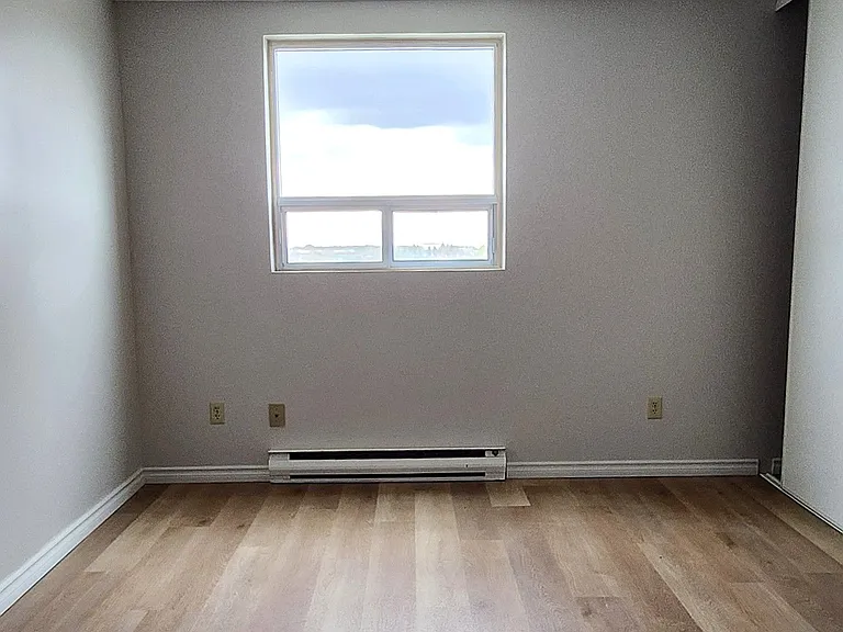 421 Fairview Dr #501 — Photo 22