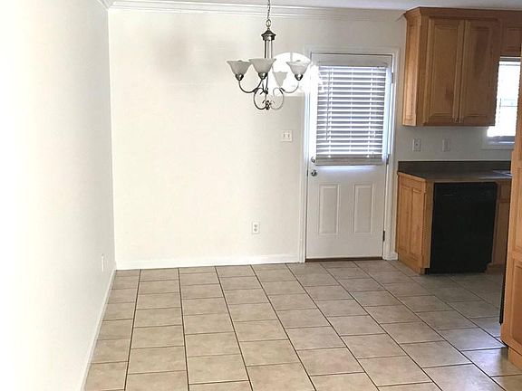 5th image of 3680 Druid Oaks Dr