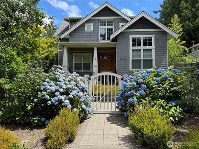 5702 80th Avenue SE, Mercer Island, WA, 98040