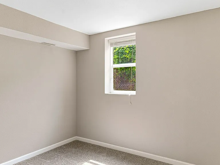 429 S Miller St — Photo 16
