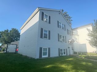 265 Grove St FL 3, Manchester, NH 03103