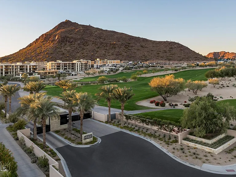 6311 E Phoenician Blvd #20 — Photo 43