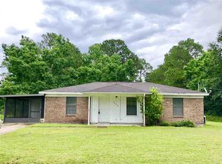 1428 Heatherwood St, Pensacola, FL 32506