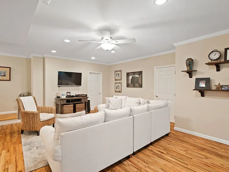 82 Northview Hills Ct — Photo 18