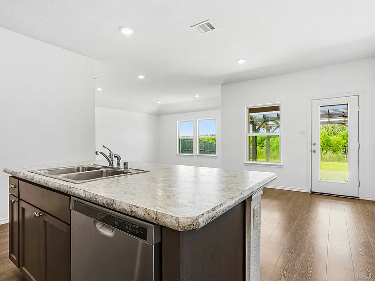 3006 Pitchfork Way — Photo 8
