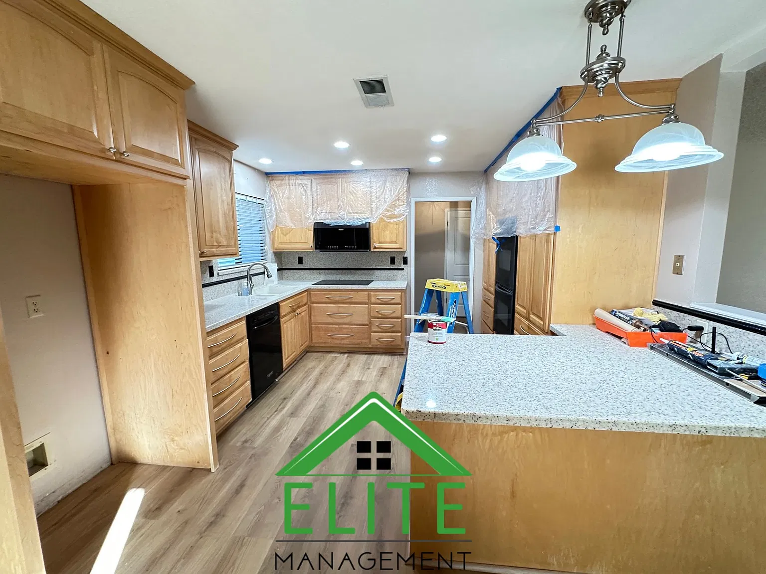 3 bed, 1708 sqft, $2,995 — Photo 4