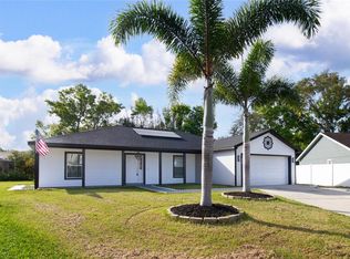 6026 Merrifield Dr, Zephyrhills, FL 33541