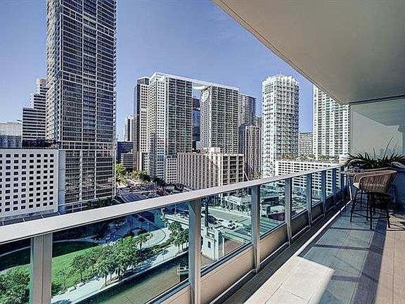 3rd image of 200 Biscayne Blvd Unit 1408