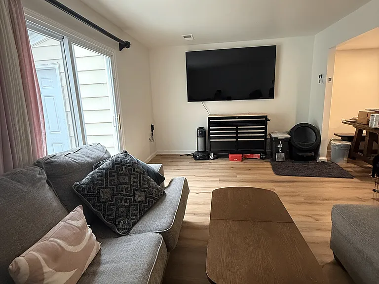 7627 Glenolden Pl — Photo 6