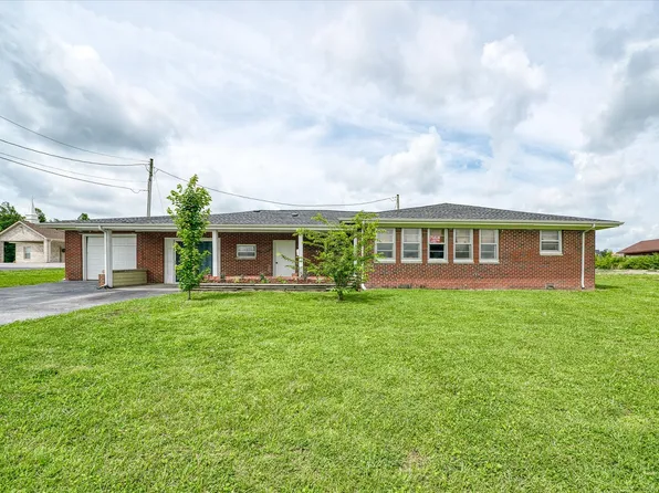 242 N McBroom Chapel Rd, Cookeville, TN 38501