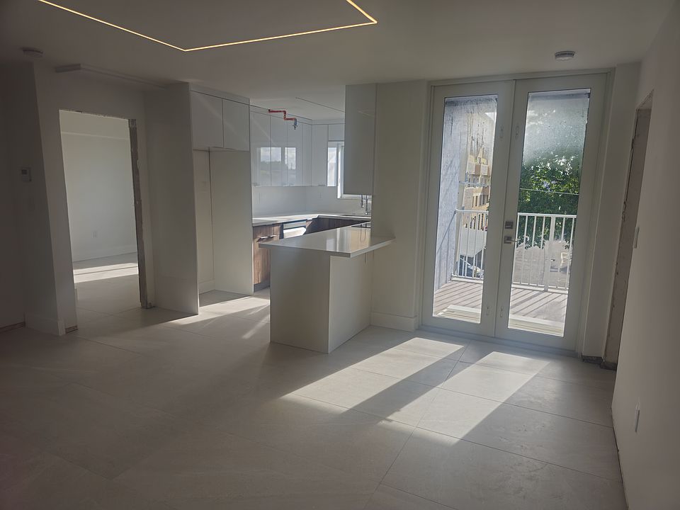 Living room to kitchen