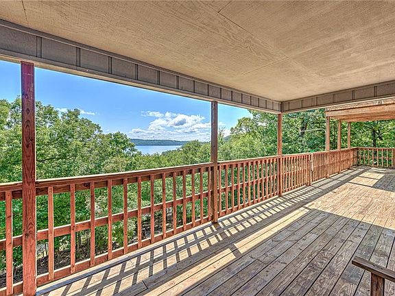 3rd image of 12082 Dogwood Dr