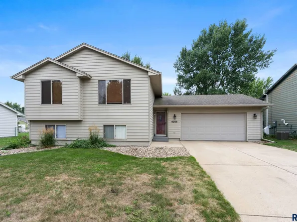 6205 W Jordan Dr, Sioux Falls, SD 57106
