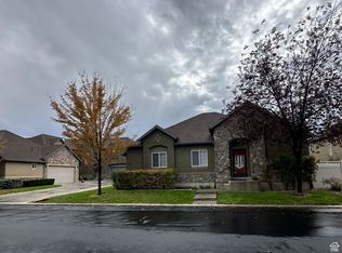 670 Wyngate Pointe Ln, Draper, UT 84020