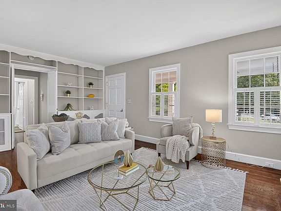 5th image of 6312 31st St NW