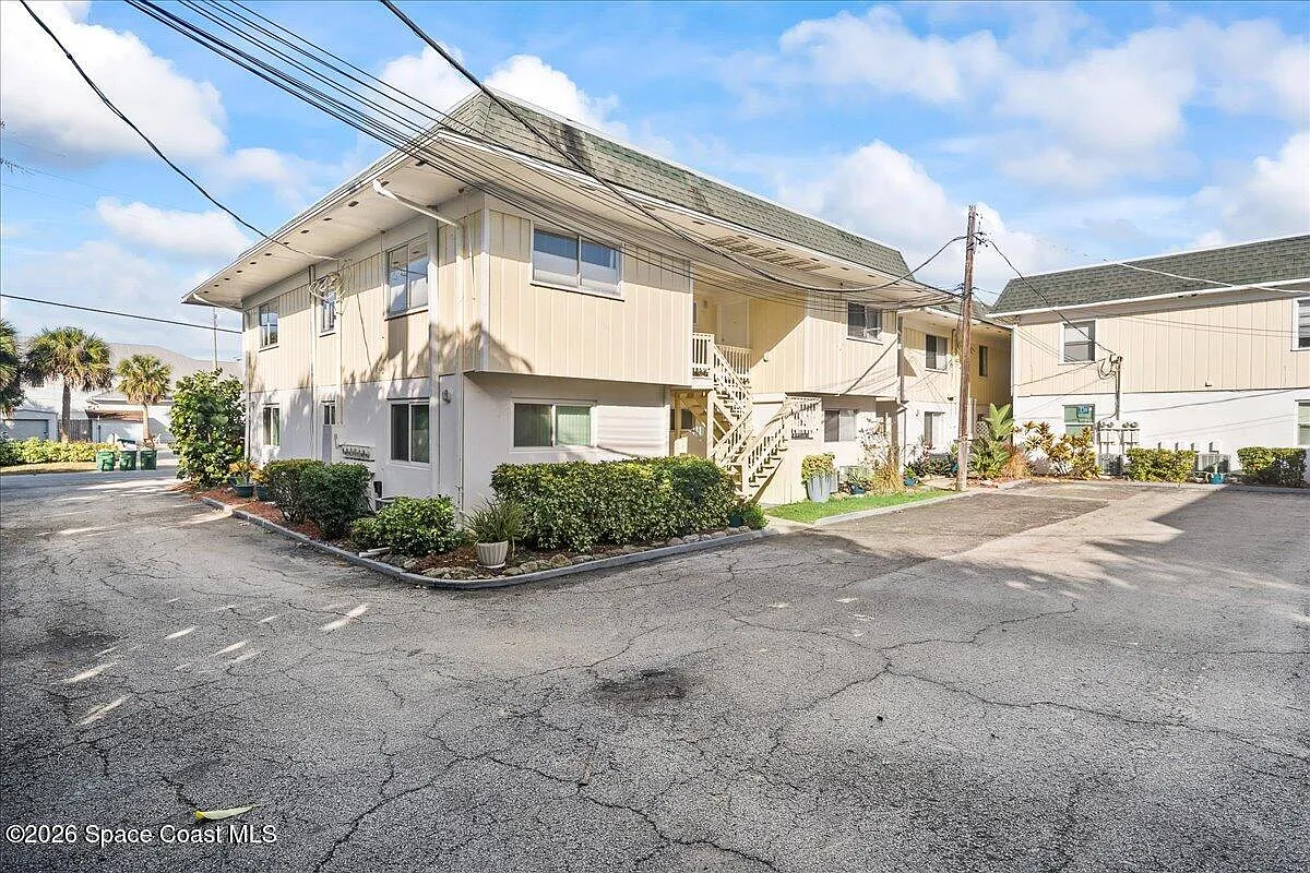 1 bed, 1.0 bath, 482 sqft, $1,850 — Photo 2