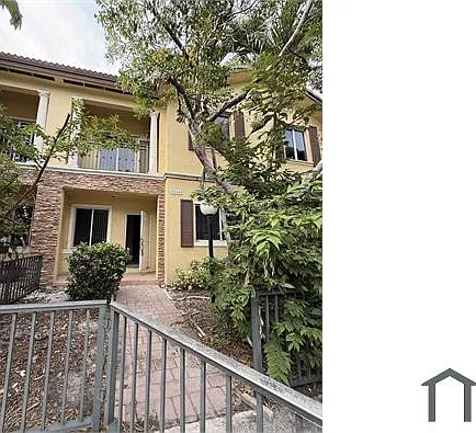 11245 SW 231st Ln — Photo 2